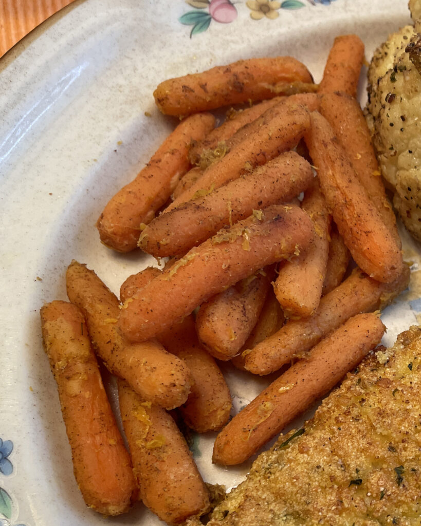 Sweet orange roasted baby carrots