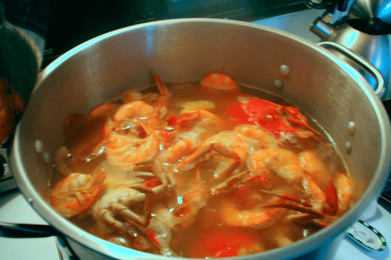 Crab and Shrimp Boil
